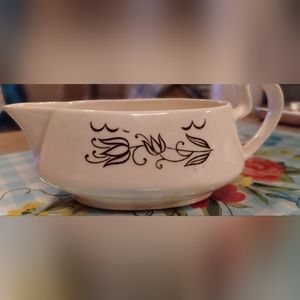 Homer Laughlin gravy boat. Hard to find pattern!